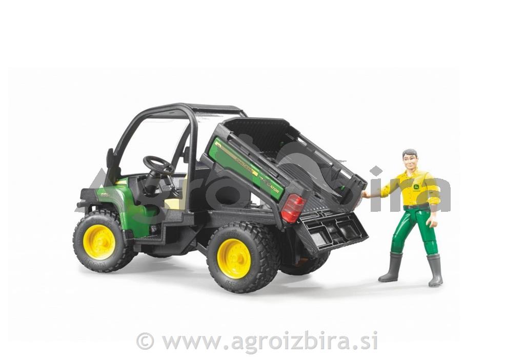 BRUDER Gator z voznikom John Deere 02490